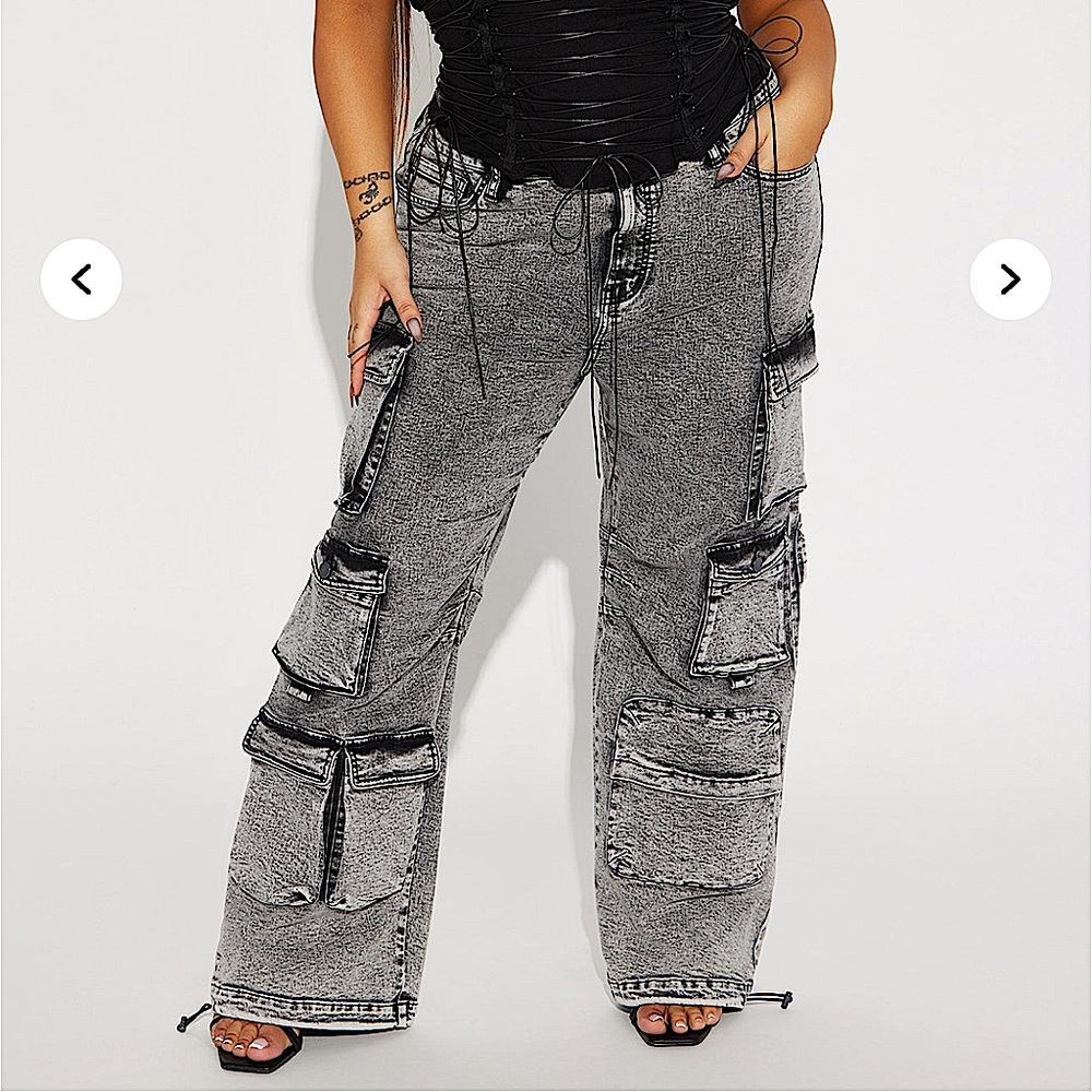 Fashion Nova Gray Jacquard Cargo Jeans